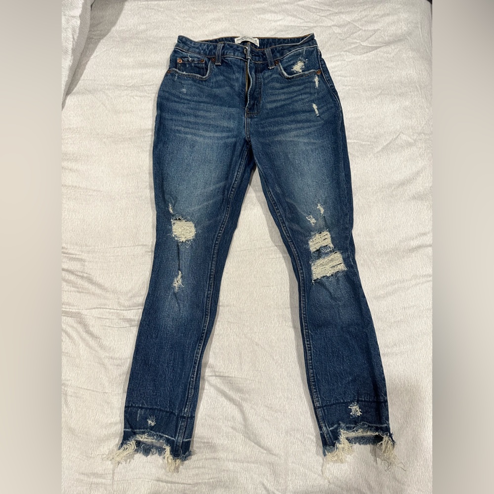 Abercrombie and Fitch Skinny High Rise in Curve Love line- Size 25 or 0
